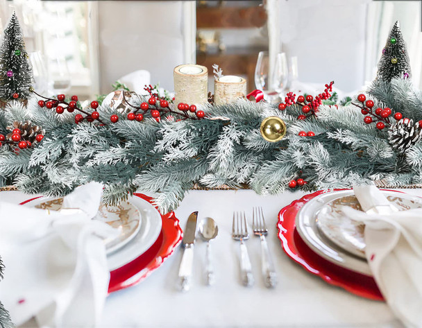 DearHouse Pine Garland Christmas Decoration, 6Ft Winter Artificial Greenery Garland White Garland for Holiday Season Mantel Fireplace Table Runner Centerpiece Decor