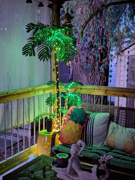 7FT Artificial Lighted Palm Tree, Light Up Tropical Fake Palm Tree for Indoor, Outdoor, Christmas, Hawaiian, Jungle, Home Party, Pool, Beach, Patio Decor