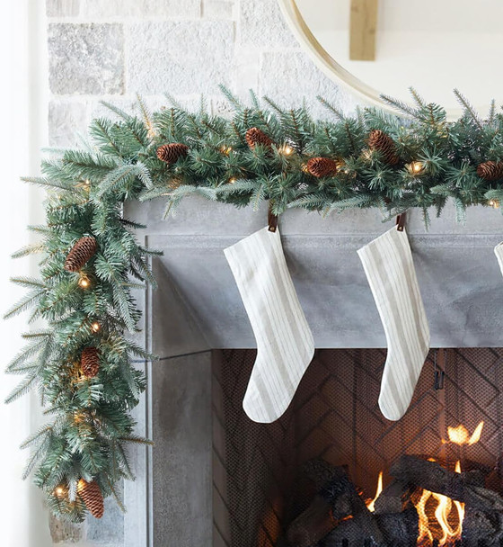 Somikis 9FT Christmas Garland, Battery Operated Pre-Lit Xmas Garland, w/LED Lights and Realistic Arctic Spruce Pine Cones, for Mantle Stair Railing Indoor Outdoor