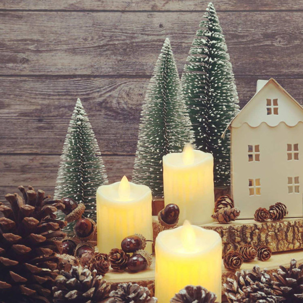6PCS Mini Christmas Trees, Artificial Small Bottle Brush Trees Miniature Pine Trees with Snow and Wood Base for Xmas Holiday Party Tabletop Decors