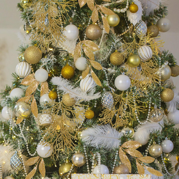 Winlyn 30 Pcs Christmas Artificial Leaf Sprays Cedar Picks Gold Glittered Christmas Tree Ornaments Floral Stems for Gold Christmas Tree Wreaths Swag Centerpieces Holiday Seasonal Wedding Decorations