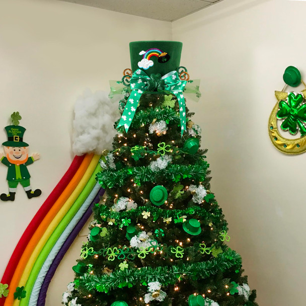 CiyvoLyeen St. Patrick Day Tree Topper Hat Large Green Velvet Hat Leprechaun Top Hat for Christmas Tree Decor Green Shamrock Bowknot Irish Home Decor Wreath Attachment Idea CiyvoLyeen St. Patrick Day Tree Topper Hat Large Green Velvet Hat Leprechaun Top Hat for Christmas Tree Decor Green Shamrock Bowknot Irish Home Decor Wreath Attachment Idea