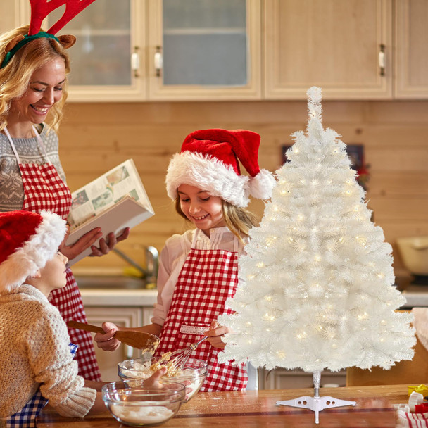 Small Artificial Christmas Tree, 24"/60cm Mini Xmas Tabletop Tree, with LED String Light, for Home Decor Indoor Office Holiday Party