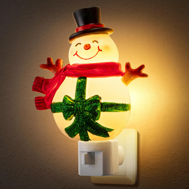 Christmas Night Lights Plug into Wall, Christmas Decorative Night Light with Manual Switch, 360 Degree Swivel Plug, Christmas Plug in Night Light for Home Bedroom Decor Ornaments (Snowman)