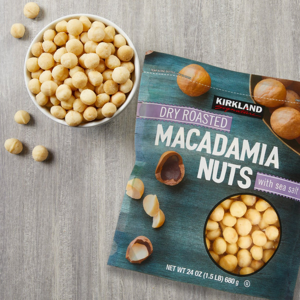 Kirkland Signatures Dry Roasted Macadamia Nuts With Sea Salt 24 Oz.
