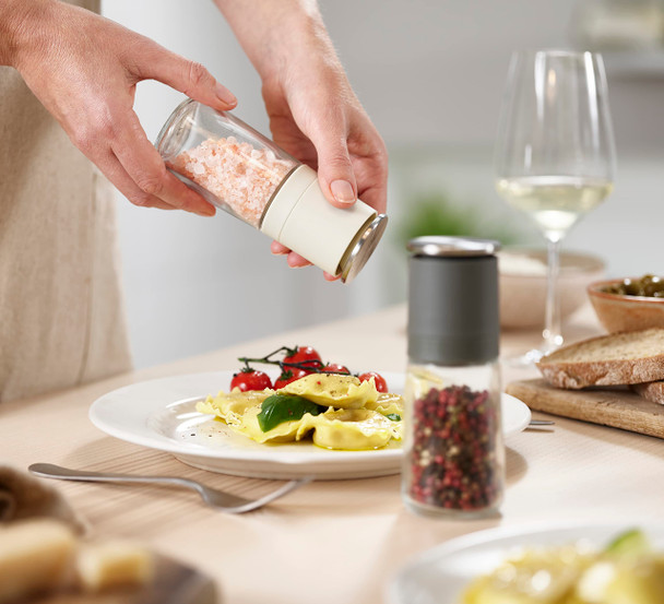 Joseph Joseph Salt And Pepper Grinder Set - Black/Grey Joseph Joseph Salt And Pepper Grinder Set - Black/Grey