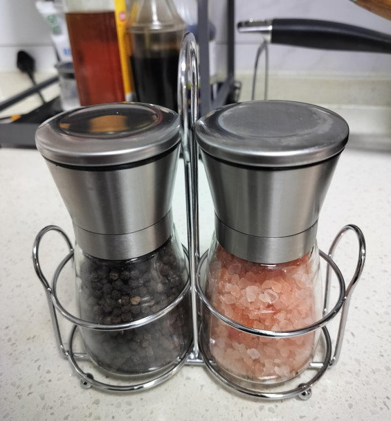 Kunpengzhi 2 Pack Salt And Pepper Grinder Set Steel Manual Spice Adjustable Coarseness With Five Grinding Level Pepper Mill Grinders Shakers Set With Silicone Funnel