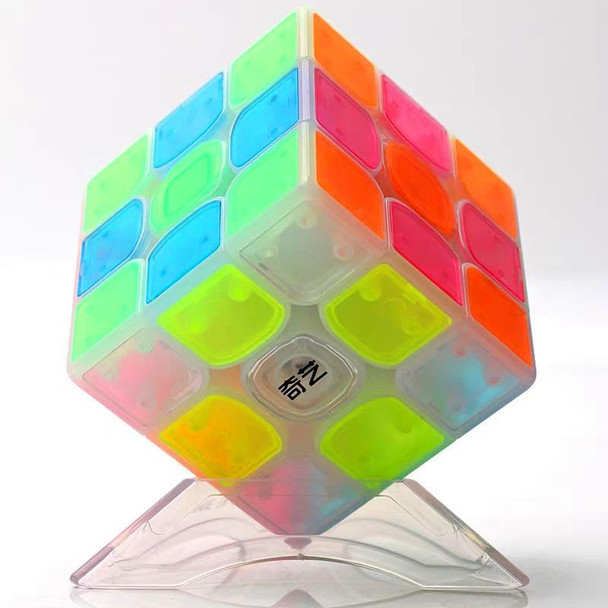 Cuberspeed Qiyi Transparent 3X3 Speed Cube 3X3X3 Crystal Cube Cuberspeed Qiyi Transparent 3X3 Speed Cube 3X3X3 Crystal Cube