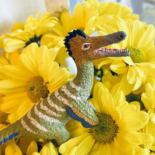 Safari Ltd. Austroraptor Figure - Detailed 9" Dinosaur Model - Educational Toy For Boys Girls And Kids Ages 3+