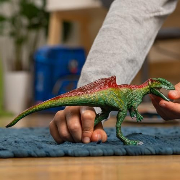Schleich Dinosaurs - 8" Concavenator Dinosaur Toy - Detailed Realistic Dino Action Figure With Movable Jaw For Boys And Girls - Fun Imaginative Play Figurine Dinos - Cool Toys For Ages 5+