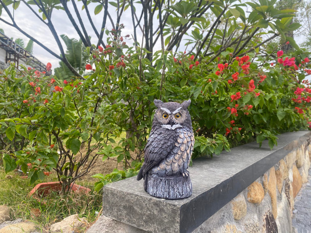 Vv-Ladybug Solar Owl Garden Statues Outdoor Decor Resin With Solar Lights Sculpture For Porch Patio Lawn Yard Decorations Christmas Housewarming S For Women Mom