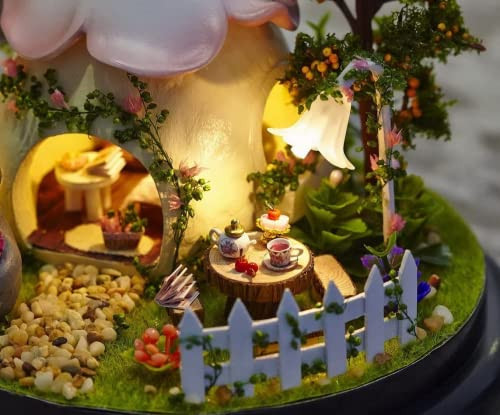 CUTEROOM DIY Miniature Dollhouse Kit Handmade Doll Houses Kit Plastic Dust Cover Snow House Kit LED Light & Music Box (B015)