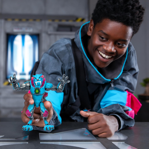 MRBEAST LAB Mutators, Mutate The Ultimate Beast with MrBeast Lab Mutators. Perform The Experiment, Release a MrBeast Iconic Panther Action Figure. 3 to Collect