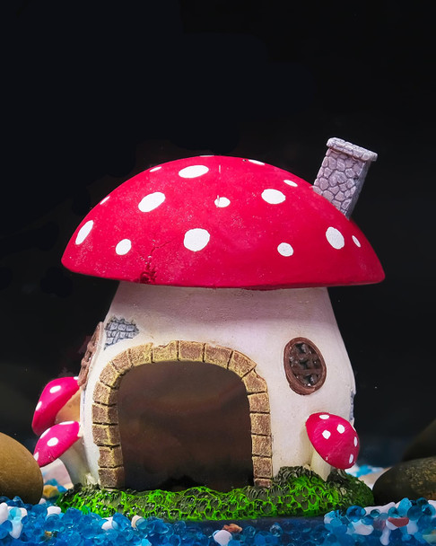 Uniclife Aquarium Mushroom House Resin Fish Tank Decoration Cottage Ornament For Fish Tank Landscape Aquarium Hideout Hideaway Spawning Cave Decor For Shrimp Betta Goldfish And Reptiles