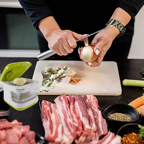 Fghuim Garlic PressDouble Cutting Crusher Cutter Mincer And Storage Container (Green Green