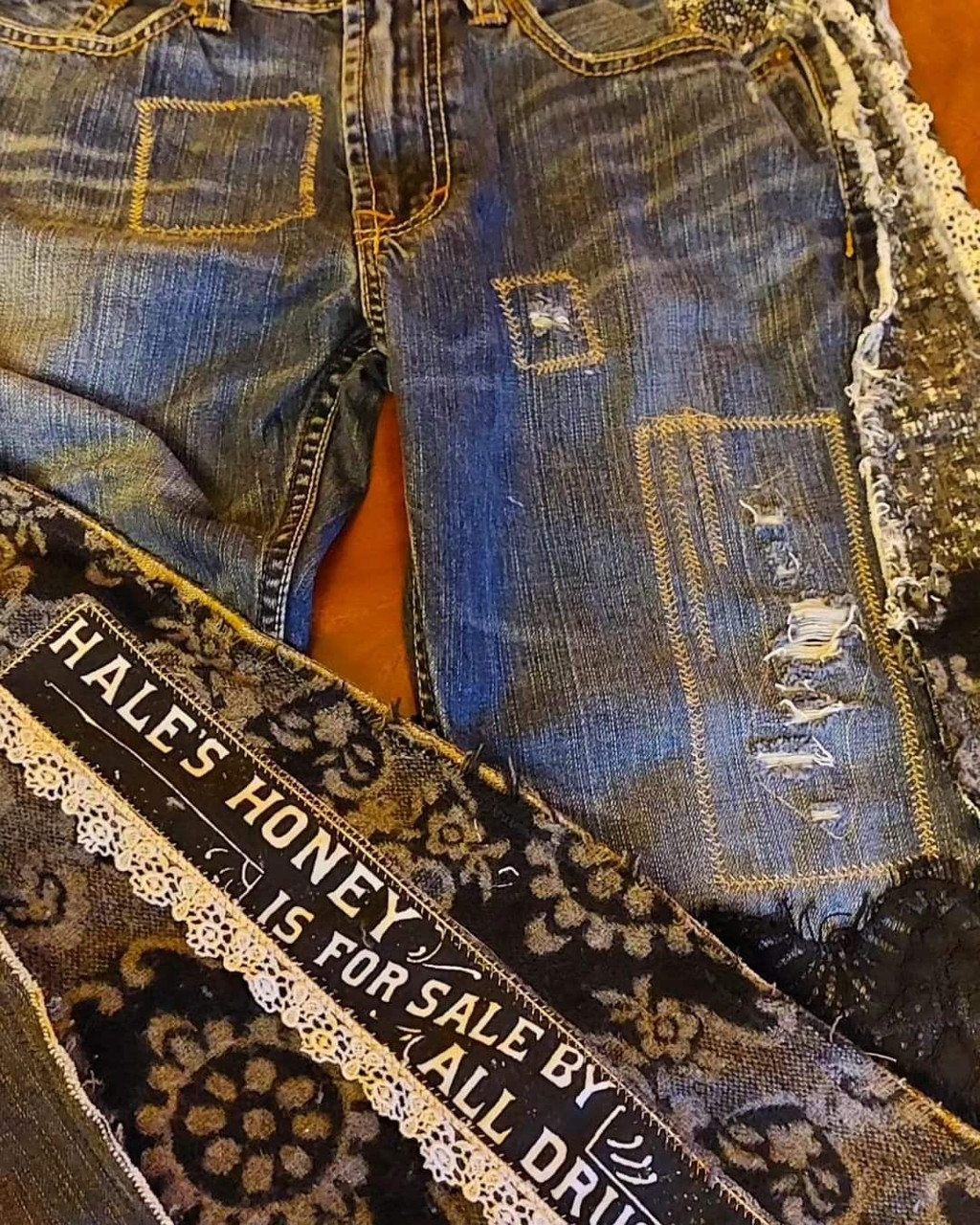 Urbanic blue denim jeans (new) in Noida | Clasf fashion