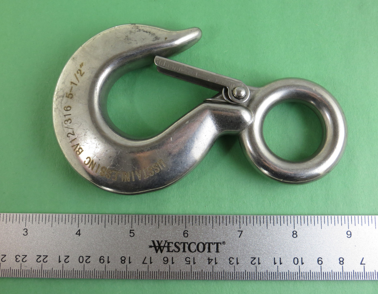 Stainless Steel Swivel Hooks with Safety Catch