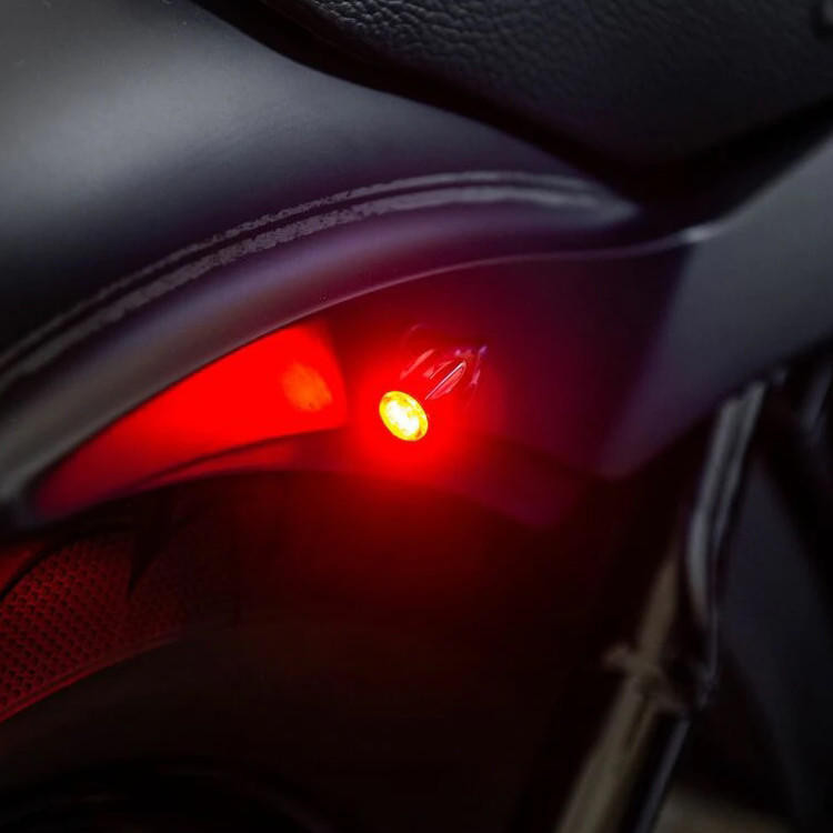 Kodlin 3-In-1 Grooved Bullet Turn Signals Universal Fit Kodlin 3-In-1 Grooved Bullet Turn Signals Universal Fit