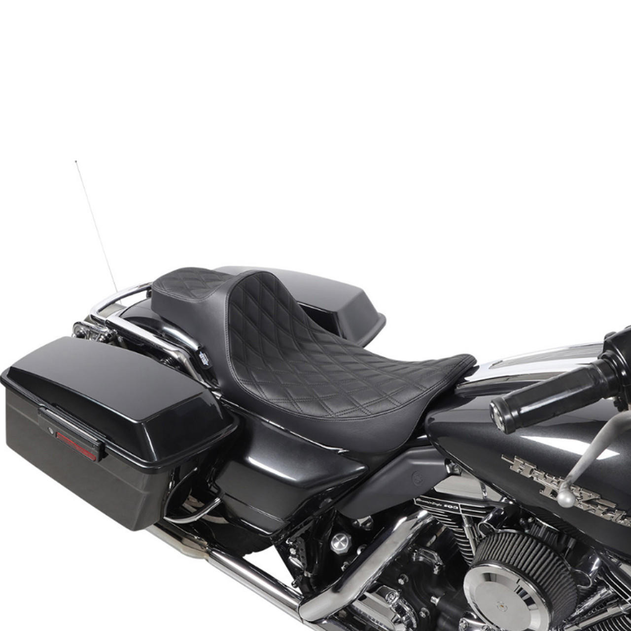 ハーレーダビッドソン　ドラッグスペシャリティーズ　PREDATOR III Drag Specialties Extended Reach Predator III 2-Up Seats fits '99