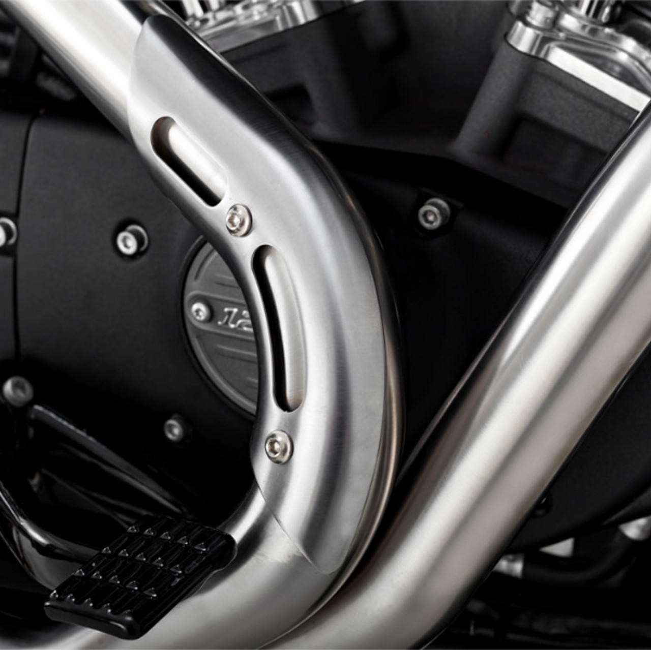 Vance and Hines - Brushed Stainless Steel 2-Into-1 Upsweep Exhaust System  fits '14 & Up Sportster Models