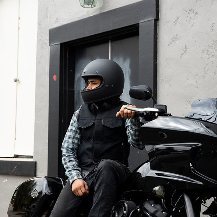 Biltwell Gringo ECE R22.06 Helmet Biltwell Gringo ECE R22.06 Helmet