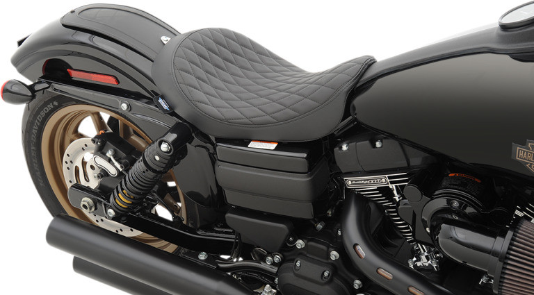 Drag Specialties - Low Solo Seat - Fits '06-'17 FXD/FXDWG, '12-'16 FLD