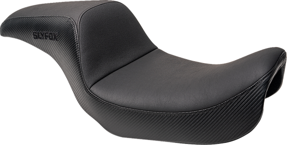 Slyfox - 4683A-slyfox - Drifter Seat - Black Vinyl w/ Slipstop, Carbon Fiber Sides, Black Logo - Fits 1996-2003 Dyna FXD