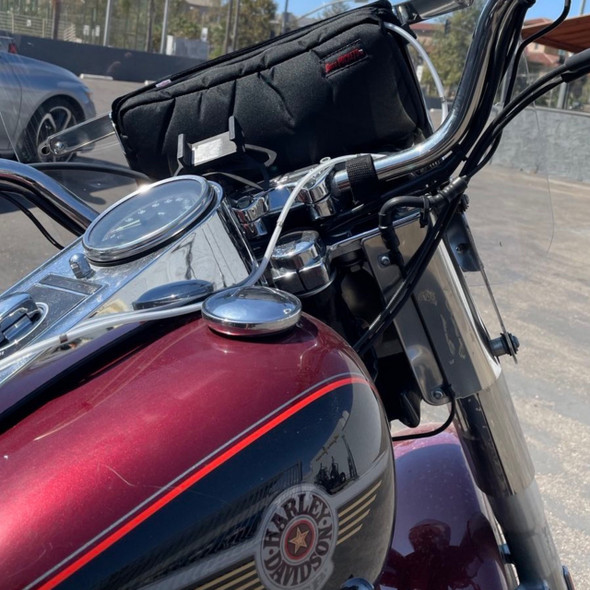 Moto Pockets - Windshield Bag fits All HD Road King FLHR & HD Heritage Softail Classic FLSTC Models