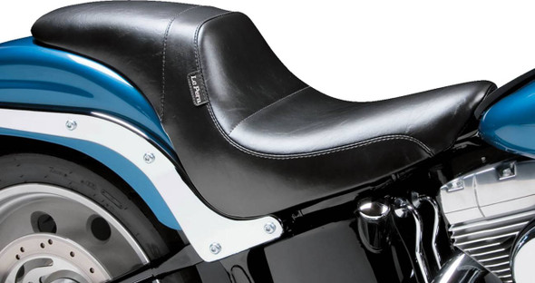 Le Pera - Black Smooth Daytona Sport Seat fits '06-'10 FXST, '07-'17 FLSTF/B Models (Except FXSTD/​FXSTSSE)