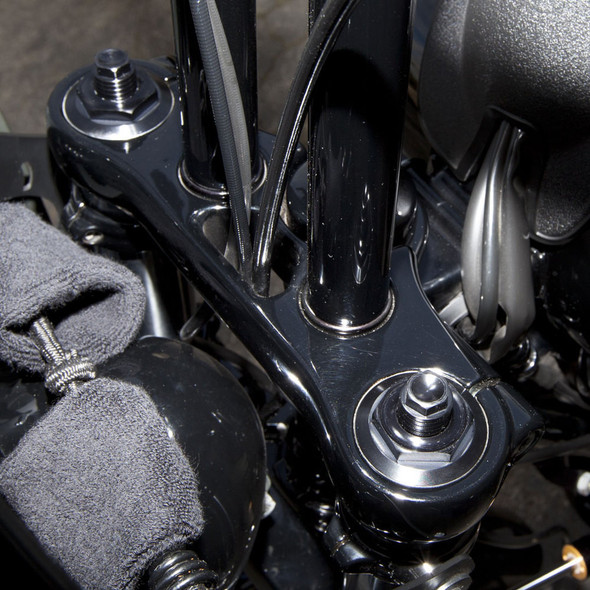 Speed Merchant - 49MM Preload Fork Adjusters Black Anodized - Fits: 06-Up FXD/FXDWG and 02-Up V-Rod models with 49mm forks.