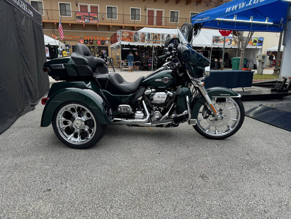 Coastal Moto - PKG-LGO213CH-ABST - Largo Front Wheel - Chrome (21") | Rotors (11.8") | Dunlop Tire (130/60B21)