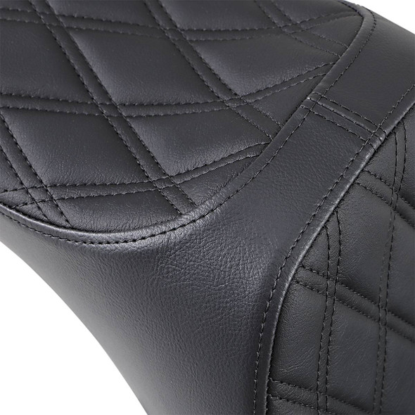 Drag Specialties Seats - Predator III Seat - Double Diamond - Black Stitching - FL/FX '18-'22