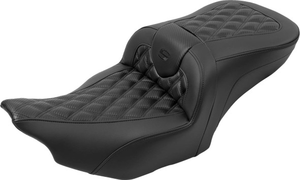 Saddlemen - 823-07-206B0 - RoadSofa™ Seat - with Backrest - Carbon Fiber - Lattice Stitch - FLTR/FLHX '23-'24