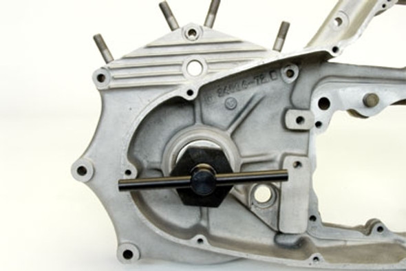 V-Twin - 16-1837 - Sprocket Shaft Bearing Tool