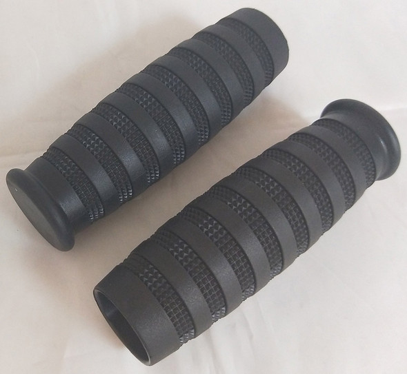 V-Twin - 28-0006 - Black Grip Set
