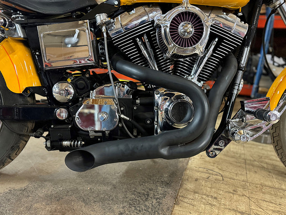 V-Twin - 30-0921 - Black Wyatt Gatling 2 into 1 Exhaust Pipe Header Kit