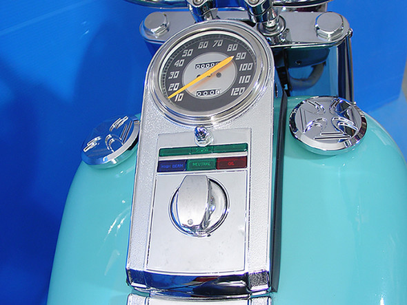 V-Twin - 39-0913 - Chrome Cast Dash Panel Kit with 1:1 Ratio Speedometer