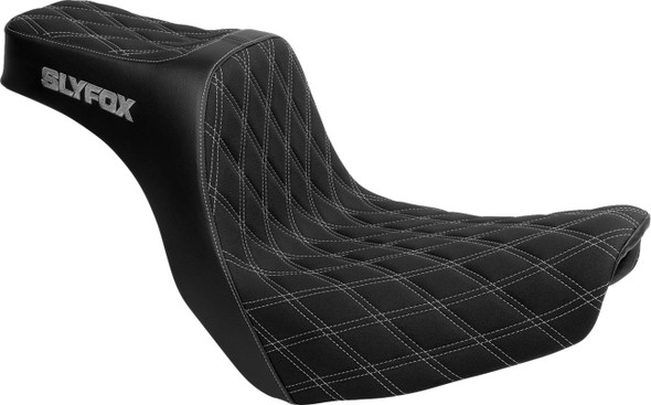 Slyfox - Silver Logo Double Diamond High Noon Seat fits '18-'25 FXLR/​FXLRS/​FXLRST, '18-'21 FLSB Models - Silver Stitch