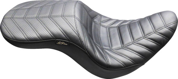 Le Pera - Track Pleated Maverick Seat fits '18-'25 FXLR/​FXLRS/​FXLRST, '18-'21 FLSB Models