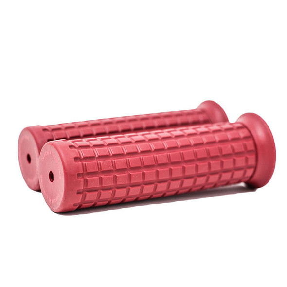 Deadbeat Customs Tracker Grips 1" Red