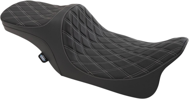 Drag Specialties Seats - Predator III 2-Up Seat - Double Diamond - Silver Thread - FL '99-'07