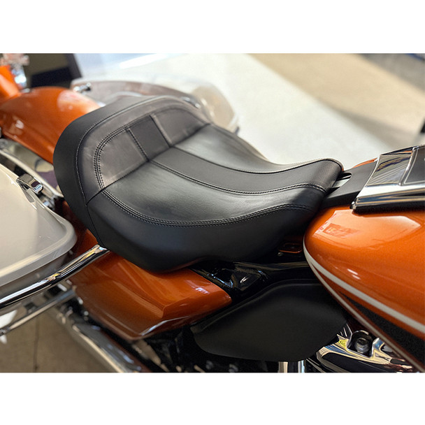 Wyatt Gatling - Low Profile Solo Seat fits '23-Up FLHXSE/FLTRXSE, '24-Up FLTRX/FLTRXSTSE/FLHX Models (OEM #520006-90)