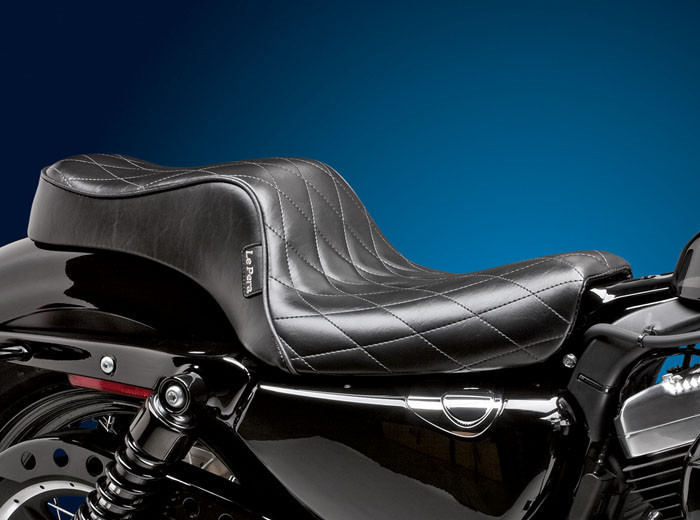 【Harley-Davidson】Le Pera シート Le Pera Cherokee Seat - Fits '04-'06/'10-'19 Harley Sportster
