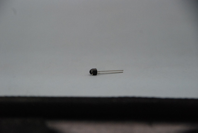 Phototransistor (MTD6030)