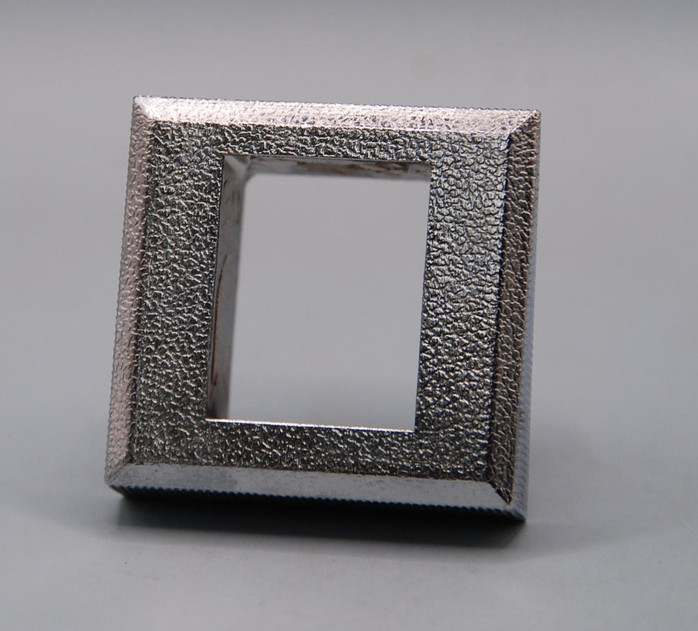 Metal Coin Button (BEZAL)