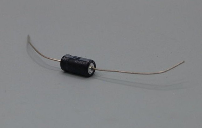 47uF 25V 20% 6.3X12.5mm 85C Axial Alum Elec Capacitor