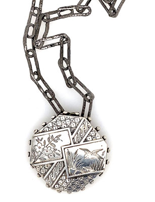 victorian-hand-engraved-swallows-pendant.jpg victorian-hand-engraved-swallows-pendant.jpg