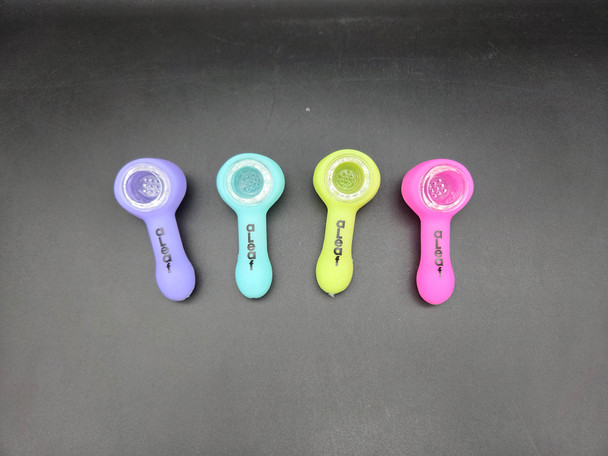 3" SILICONE HANDPIPE GLOW IN THE DARK - SL5091 (35739) | ASSORTED COLORS (MSRP $5.00)