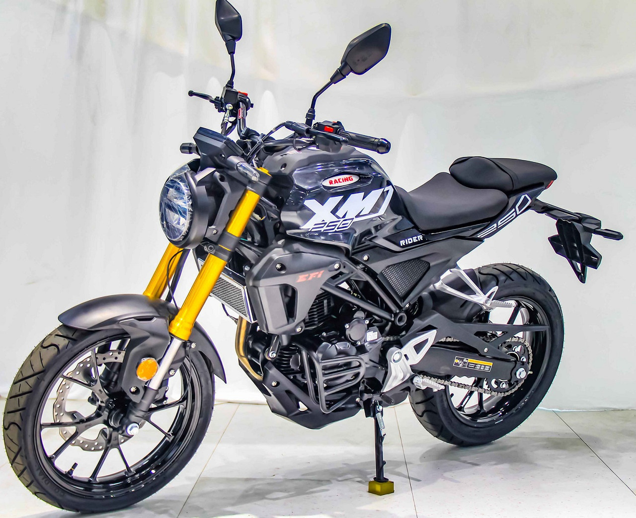 Vitacci XMT 250 EFI Sport Bike, 6 Speeds, 4-stroke, Single Cylinder, Oil-cooling With Digital Speedometer  - Black