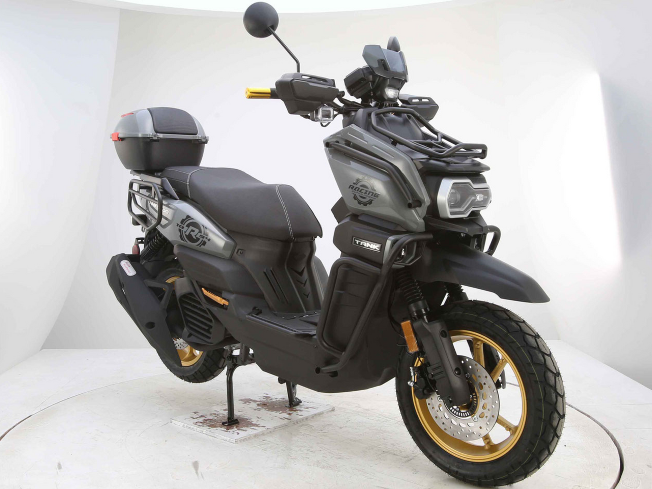New Vitacci TANK X200 Pro Carboretor 168cc GY6 Scooter with Bluetooth & Rear Basket
